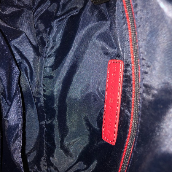 New crossbody bag Tommy Hilfiger - Picture 9 of 9